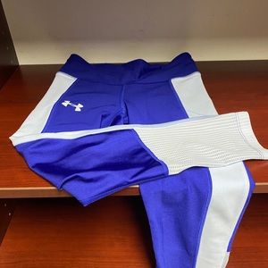 Under Amour Cropped Leggings